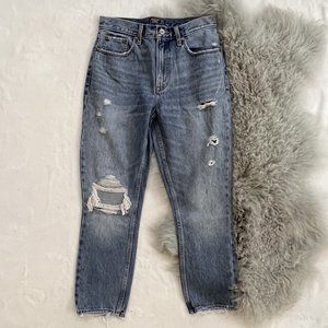 Abercrombie & Fitch Mom Jeans